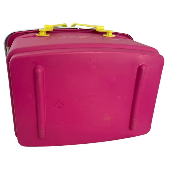 Vtg 90s Rubbermaid Fun Tote Picnic Basket Plastic Hot Pink Yellow Handles 1422 - Picture 6 of 11